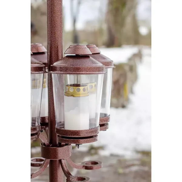 Gravlykt "Staffan" (Tilhørende til lyktstolpe Värna)