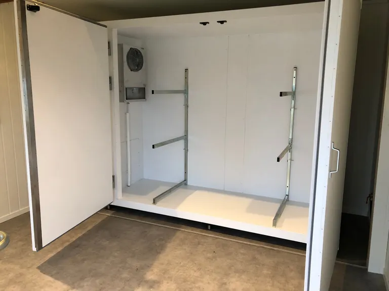 KJØLECELLE 2-101B, 3 BÅREBRIKKEPLASSER