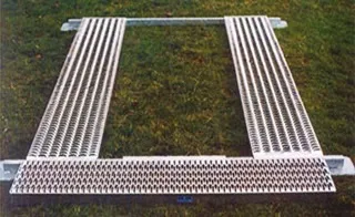 GRAVRAMME, BARNEGRAV, UNIVERSAL ALUMINIUM