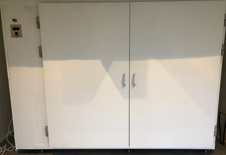 KJØLECELLE 2-101B, 3 BÅREBRIKKEPLASSER