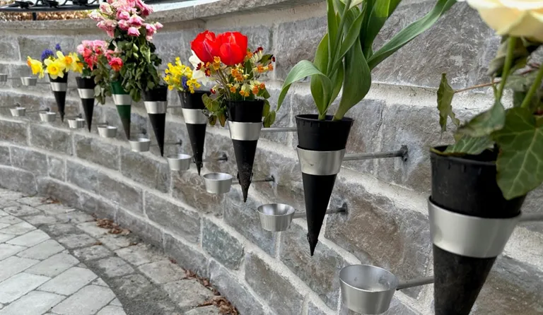 Vaseholder "Villie", rustfritt stål