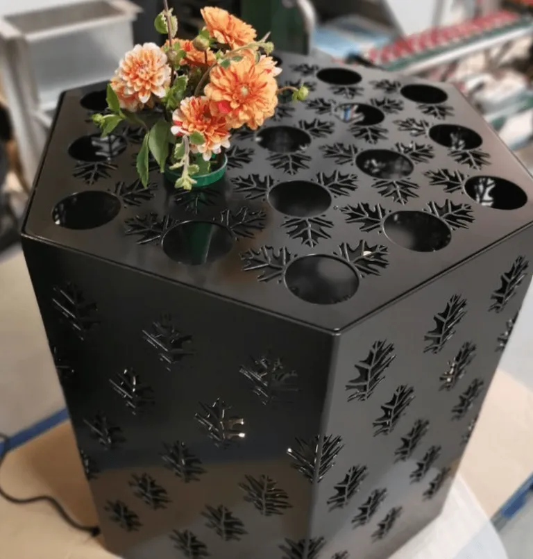 MINNELUND VASE OG LYSHOLDER HEXAGON "EK" H 75 CM